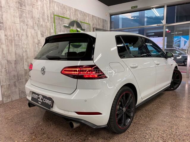 VOLKSWAGEN Golf GTI 2.0 TSI