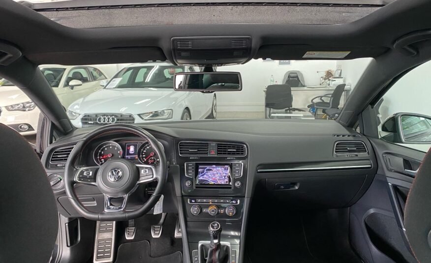 VOLKSWAGEN Golf gti 2.0 tsi 220cv GTI