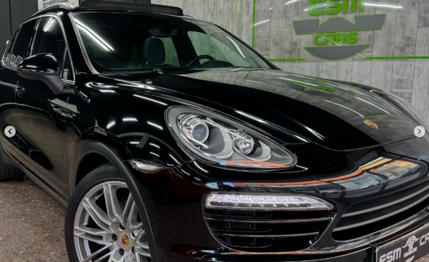 PORSCHE Cayenne 3.0 TD PLATINUM EDITION