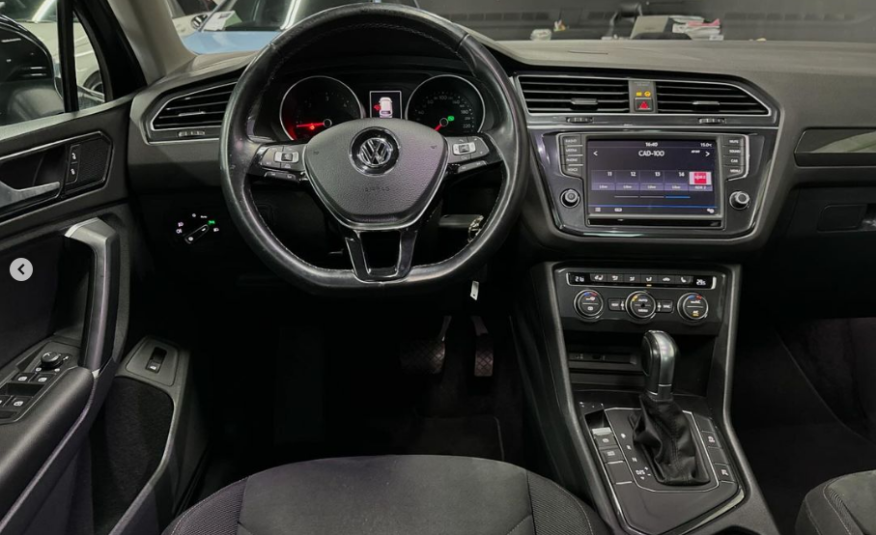 VOLKSWAGEN Tiguan 2.0 TDI DSG RLINE