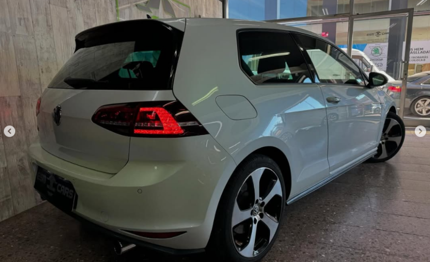 VOLKSWAGEN Golf gti 2.0 TSI 3P