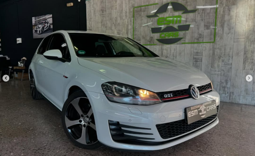 VOLKSWAGEN Golf gti 2.0 TSI 3P