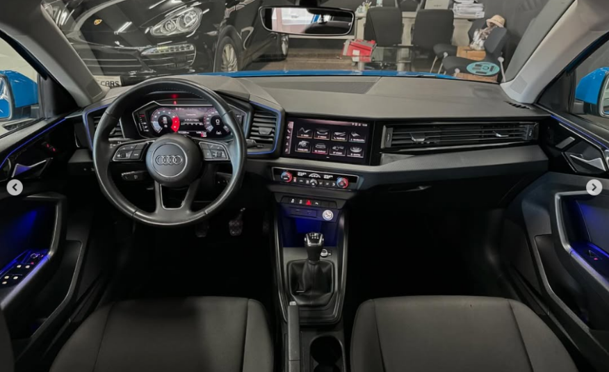 AUDI A1 BLACK LINE 30 TFSI SPORTBACK