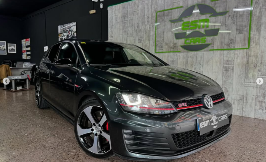 VOLKSWAGEN Golf 2.0TSI GTI PERFORMANCE DSG