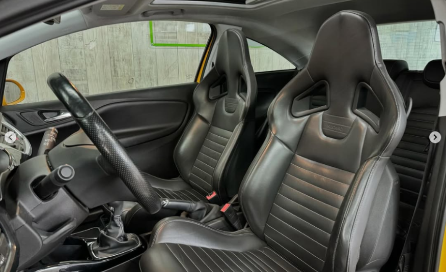 OPEL CORSA 1.6 TURBO OPC