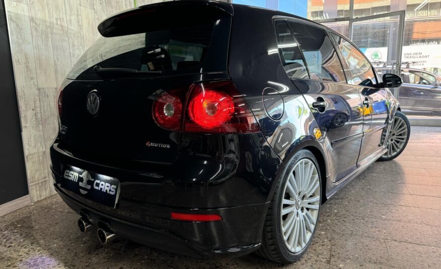 VOLWSWAGEN Golf 3.2 R32 V6 DSG 4MOTION 5P