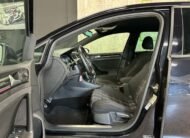VOLKSWAGEN Golf 2.0TSI PERFORMANCE