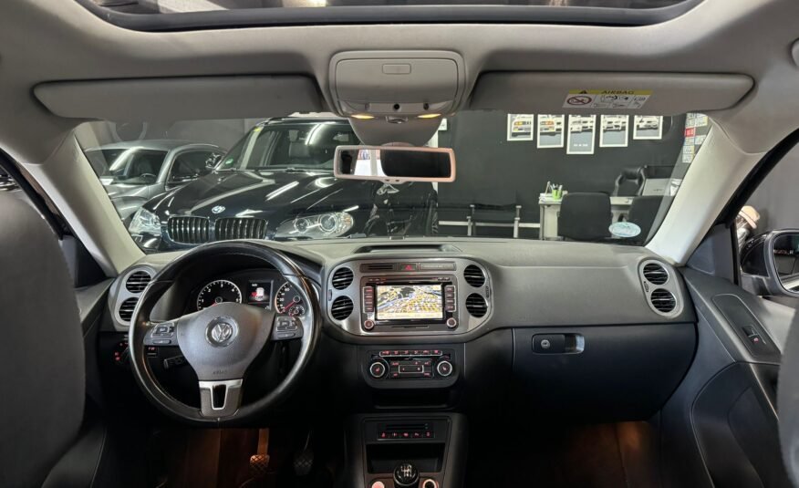 VOLKSWAGEN Tiguan 2.0TDI RLINE NANUAL