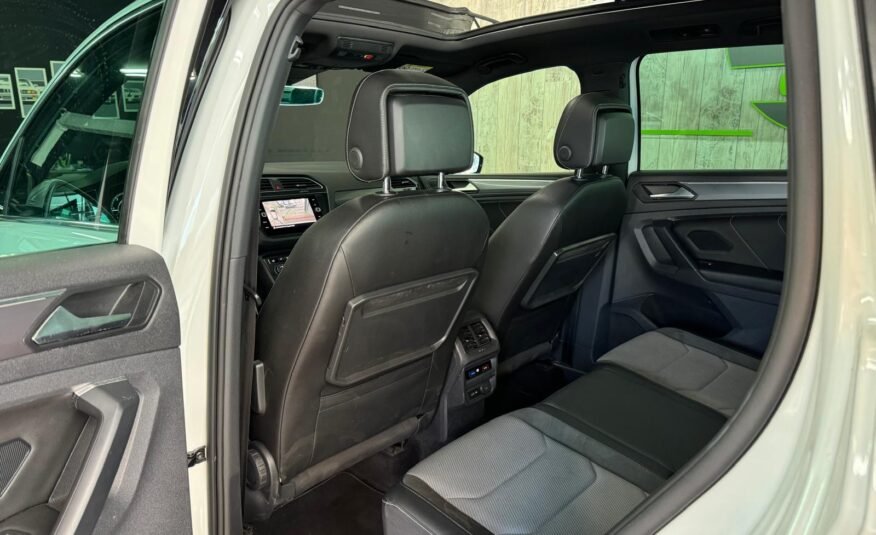 VOLKSWAGEN Tiguan 2.0TDI RLINE MANUAL