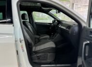 VOLKSWAGEN Tiguan 2.0TDI RLINE MANUAL
