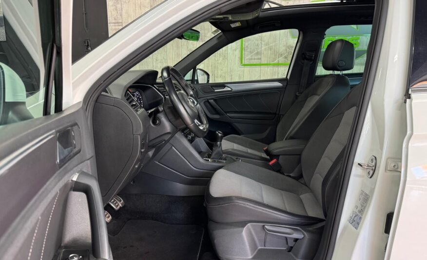 VOLKSWAGEN Tiguan 2.0TDI RLINE MANUAL