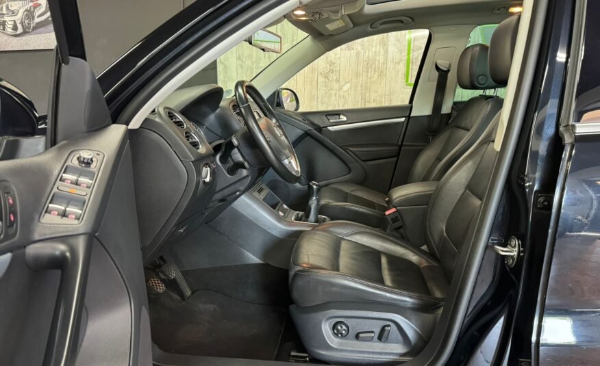 VOLKSWAGEN Tiguan 2.0TDI RLINE NANUAL