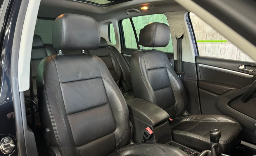 VOLKSWAGEN Tiguan 2.0TDI RLINE NANUAL