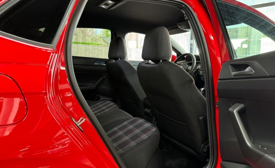 VOLKSWAGEN POLO GTI 2.0 TSI DSG