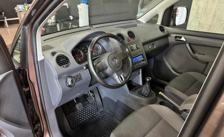 VOLKSWAGEN Caddy 2.0TDI COMFORT LINE 5P
