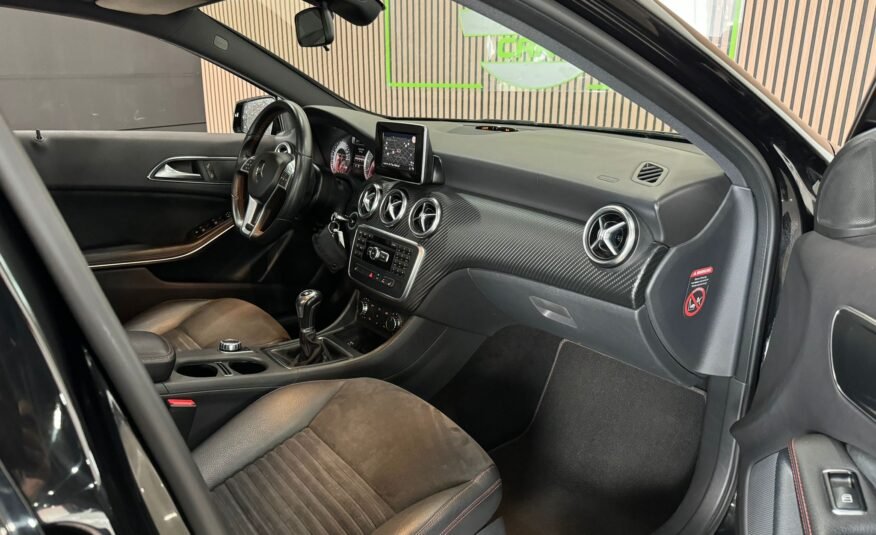 MERCEDES-BENZ Clase A A200 AMG LINE