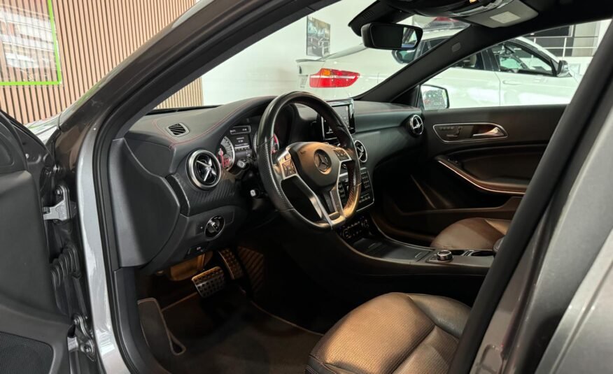 MERCEDES-BENZ CLASE A250 AMG LINE