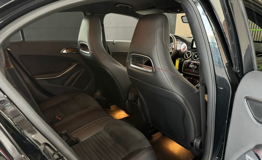 Mercedes CLASE A200 AMG LINE