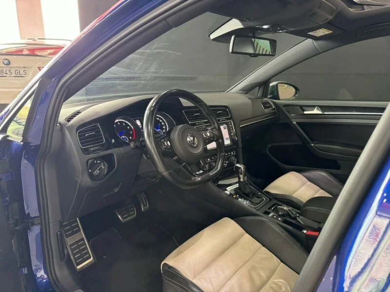 VOLKSWAGEN GOLF 2.0 TSI R300 4MOTION DSG 5P