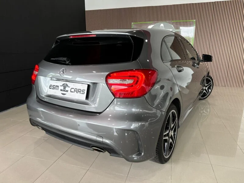 MERCEDES-BENZ CLASE A 250 AMG LINE