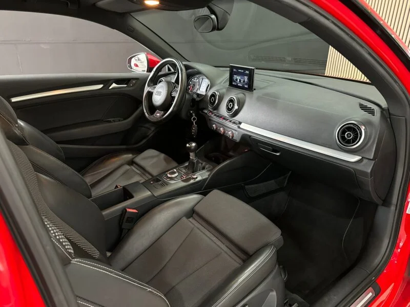 AUDI A3 1.4 TFSI SLINE EDITION