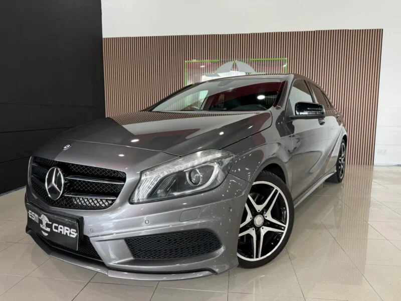 MERCEDES-BENZ CLASE A 250 AMG LINE