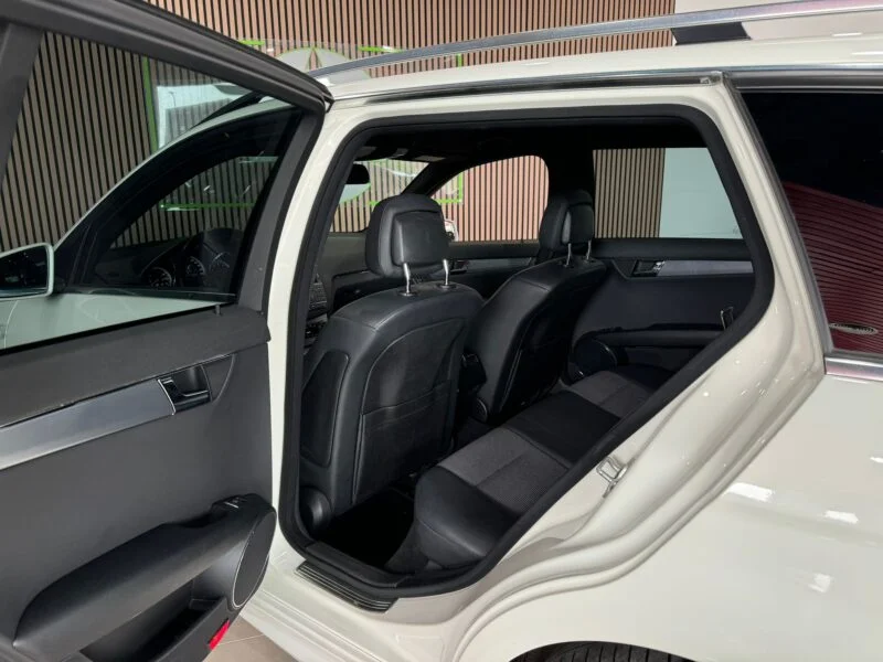 MERCEDES-BENZ CLASE C 200 CGI ESTATE