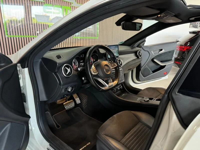 MERCEDES-BENZ CLA 200 AMG LINE SHOOTING BRAKE