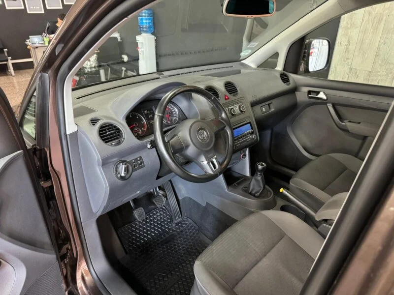 VOLKSWAGEN CADDY 2.0TDI COMFORT LINE 5P