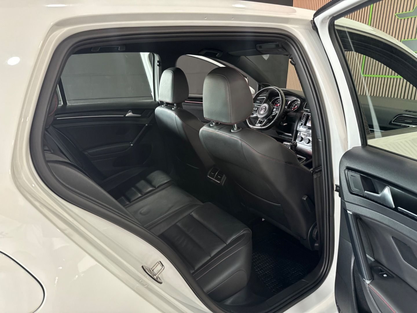 VOLKSWAGEN GOLF 2.0 TSI GTI BMT