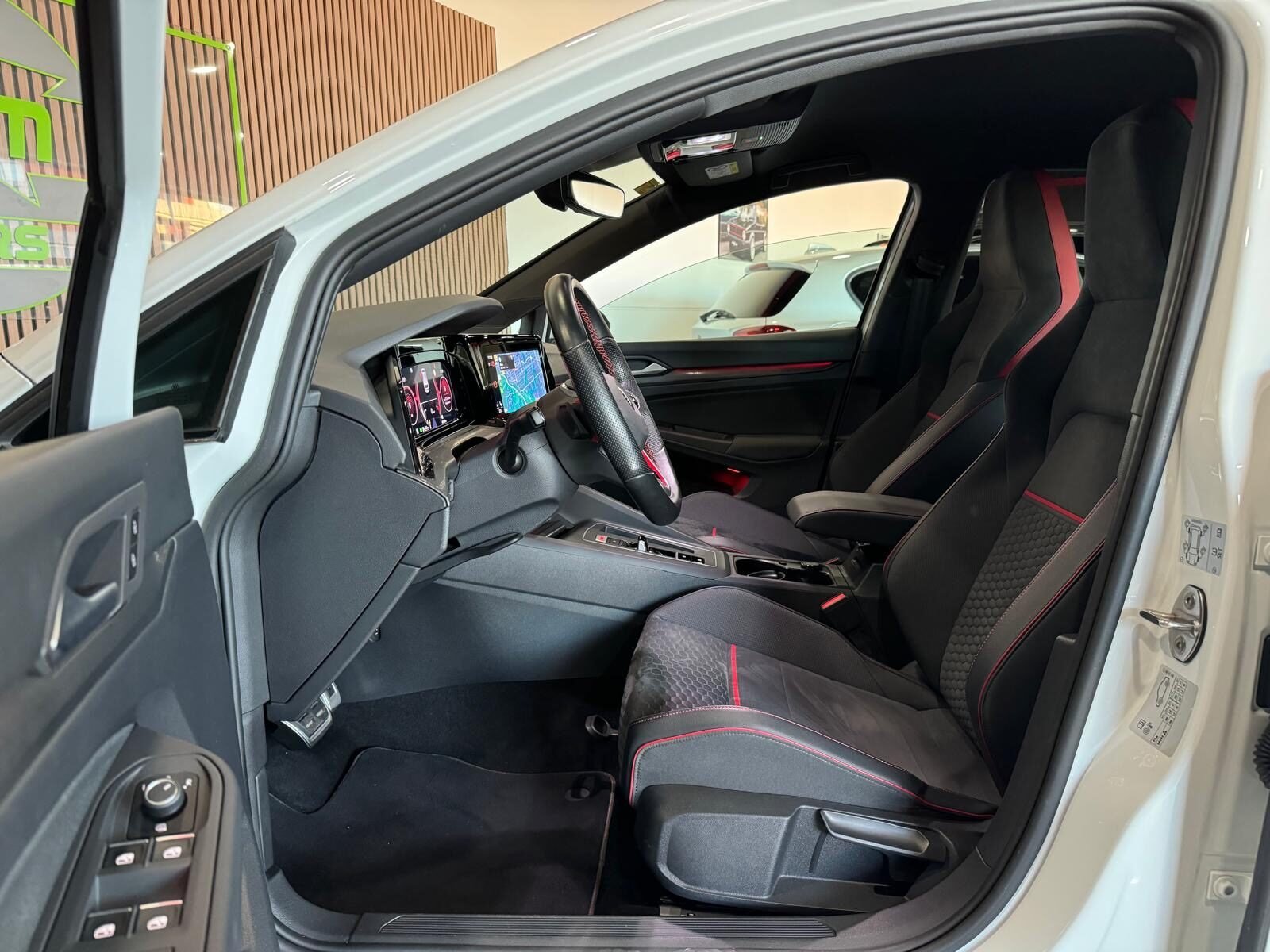 VOLKSWAGEN GOLF GTI 2.0 TSI DSG CLUBSPORT