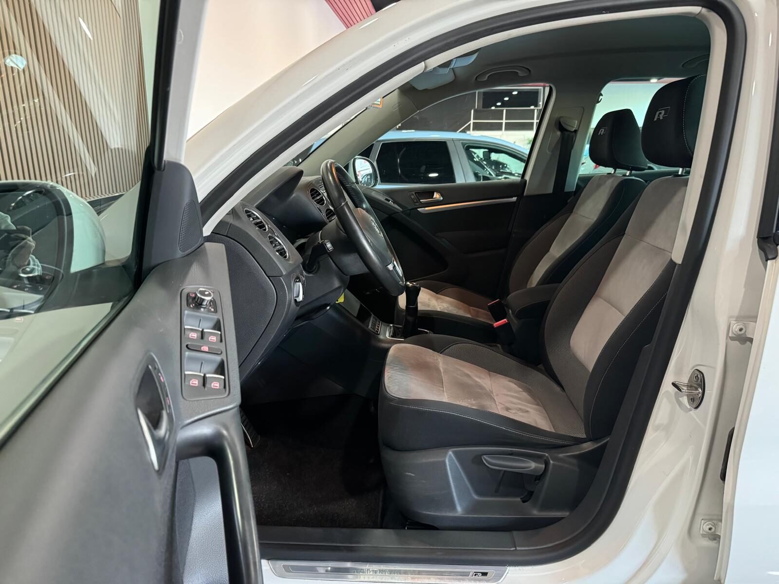 VOLKSWAGEN TIGUAN RLINE 1.4 TSI 