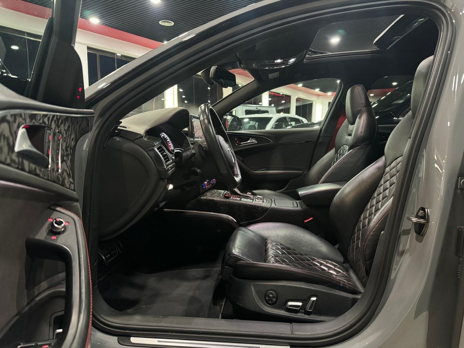 AUDI A6 AVANT 3.0 TDI QUATTRO TIPTRONIC