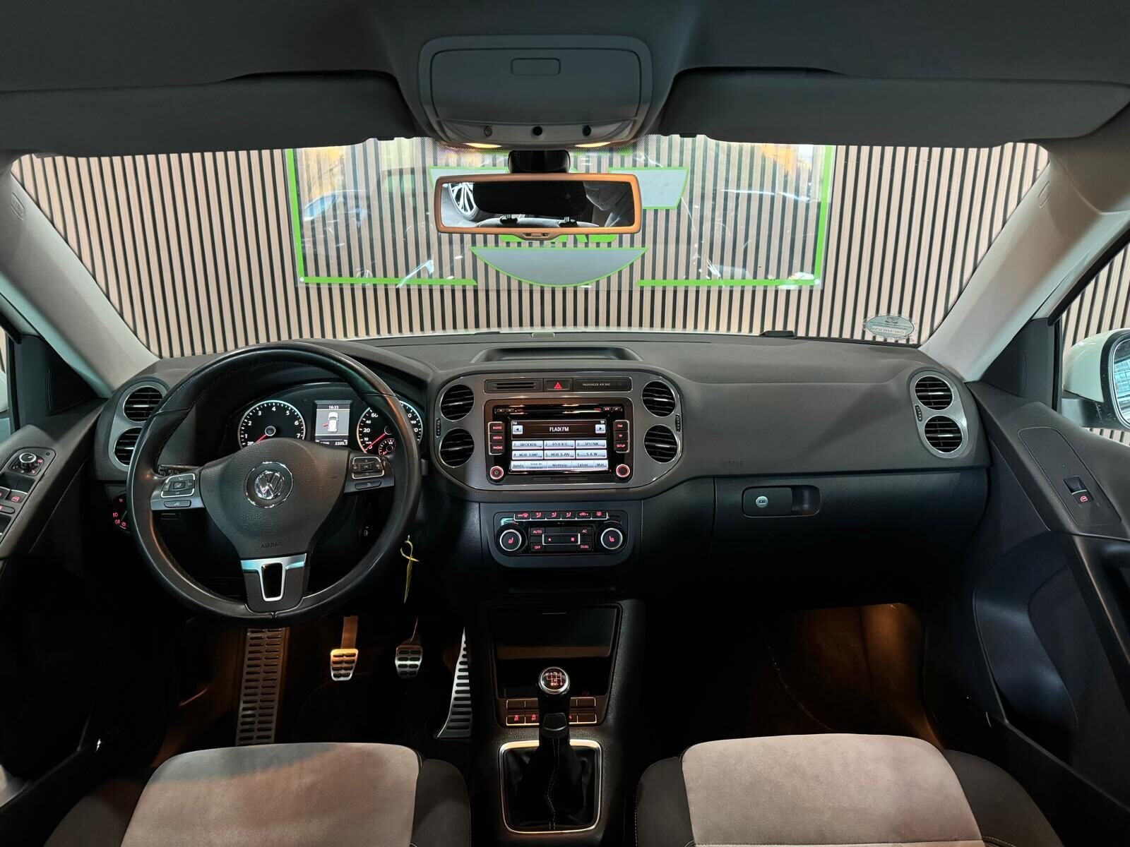 VOLKSWAGEN TIGUAN RLINE 1.4 TSI 