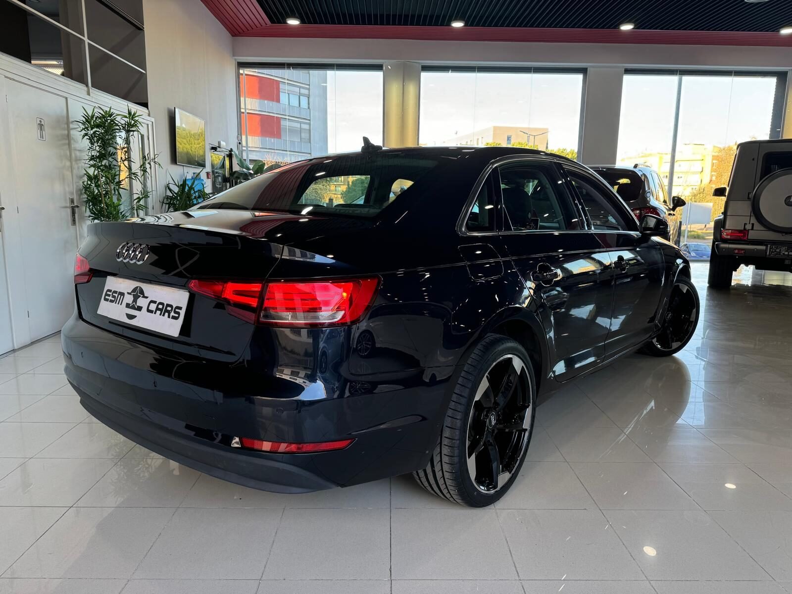 AUDI A4 2.0 TDI ADVANCED LIMUSINE
