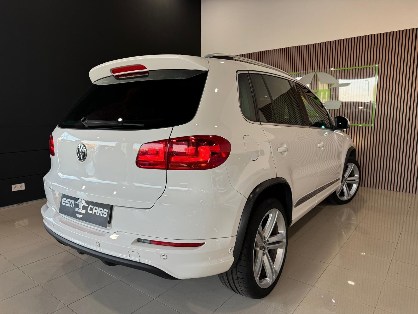 VOLKSWAGEN TIGUAN RLINE 1.4 TSI 