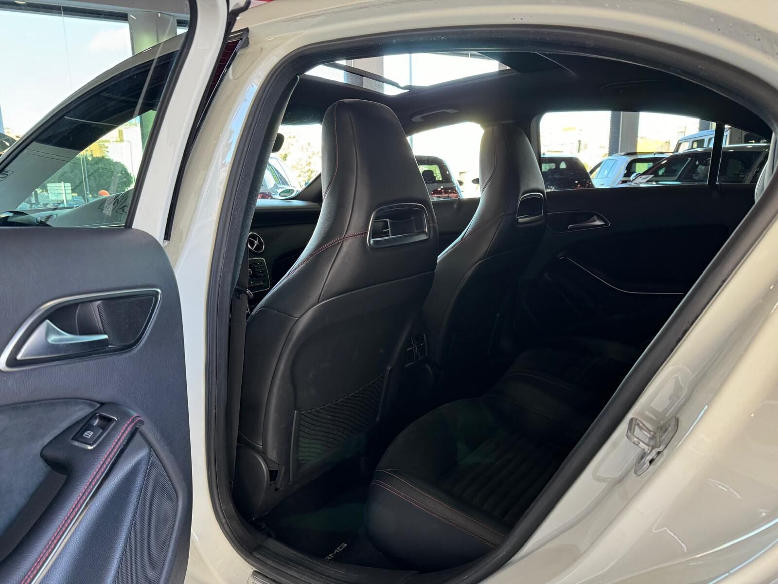 MERCEDES-BENZ CLASE A 200 AMG LINE