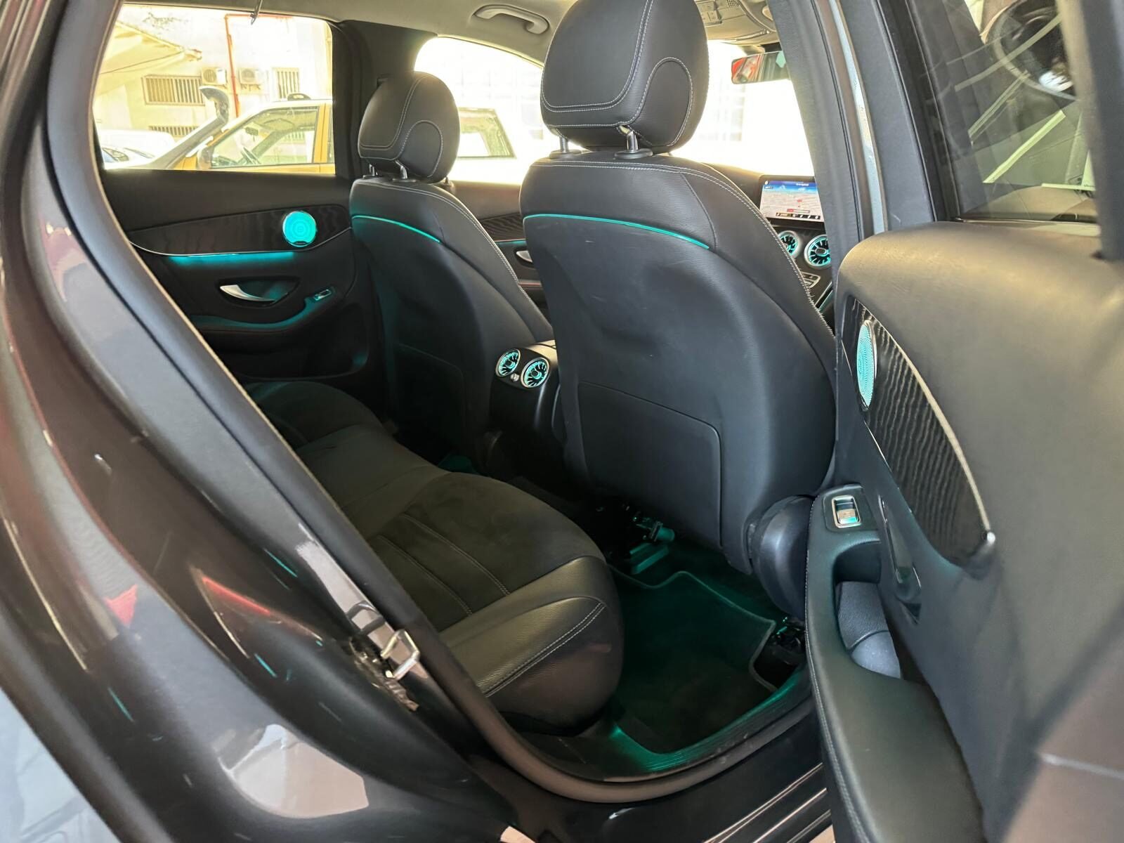 MERCEDES-BENZ GLC 300de 4MATIC