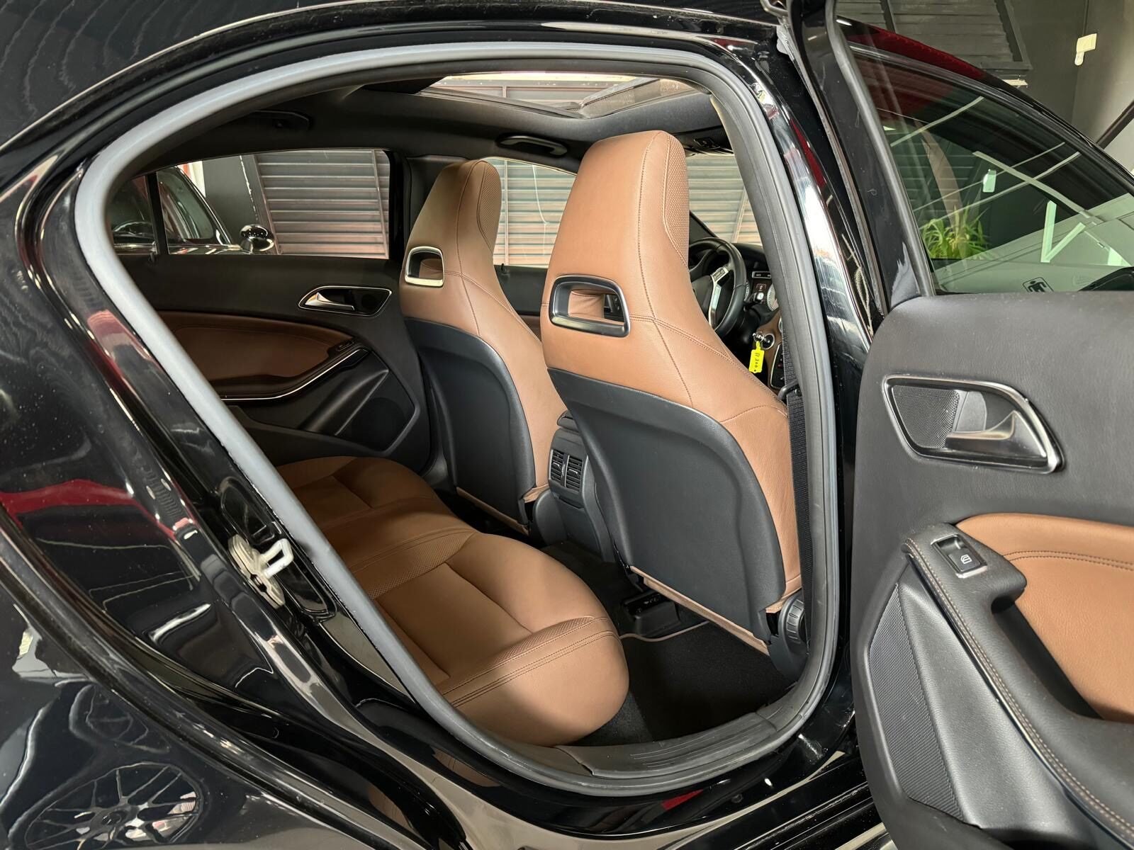 MERCEDES-BENZ CLASE A 200 AMG LINE