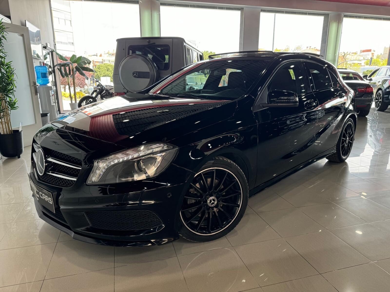 MERCEDES-BENZ CLASE A 200 AMG LINE