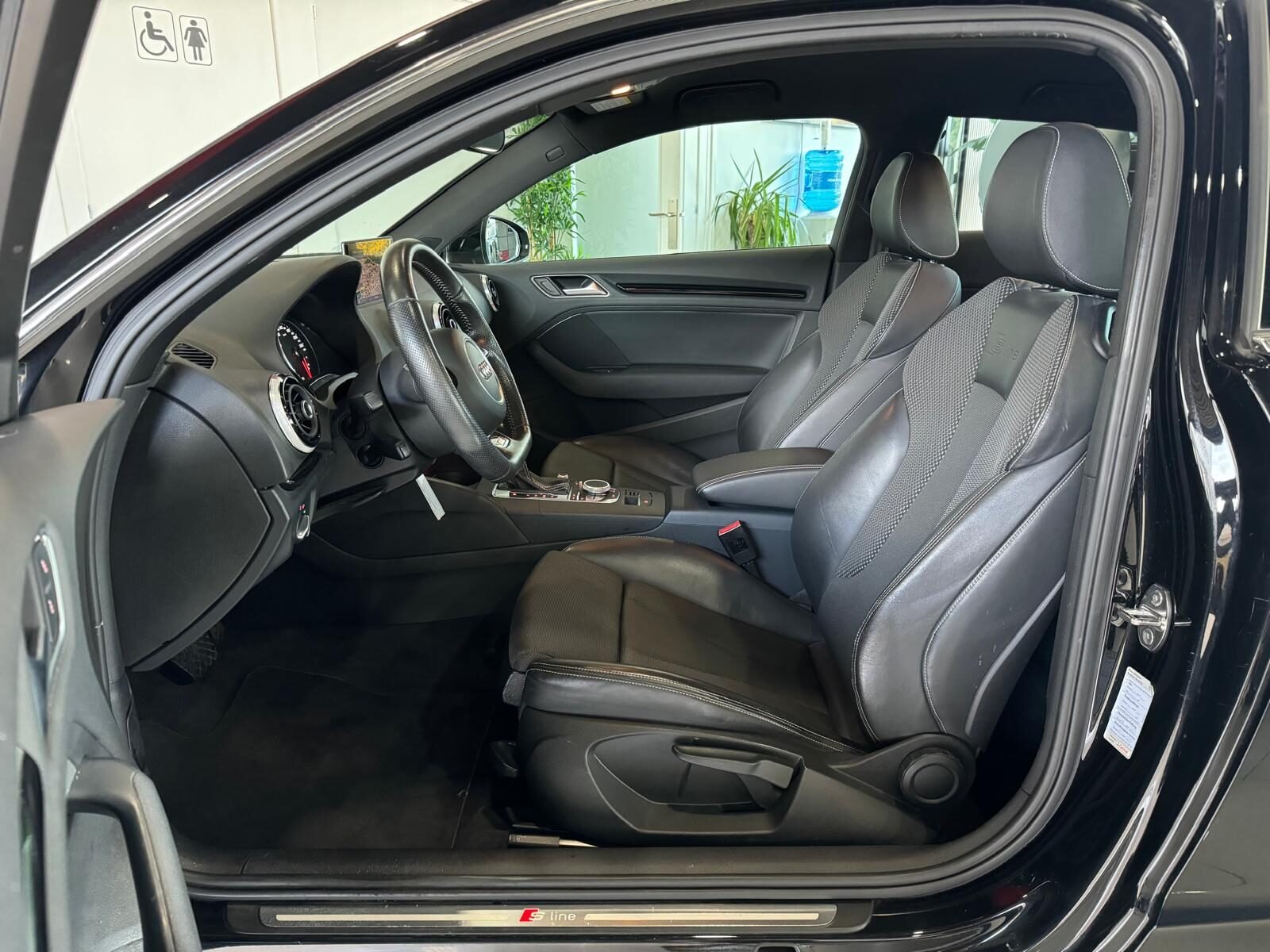 AUDI A3 1.8 TFSI SLINE STRONIC