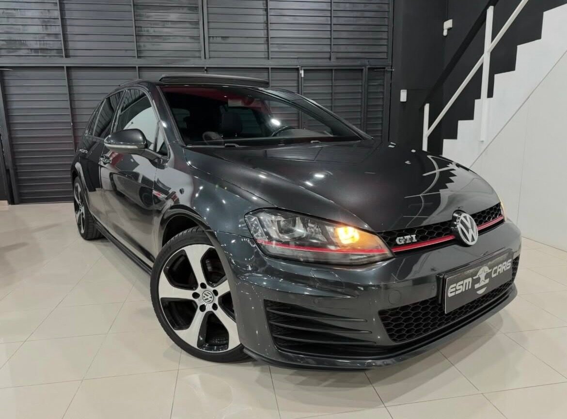 VOLKSWAGEN GOLF GTI 2.0 TSI 