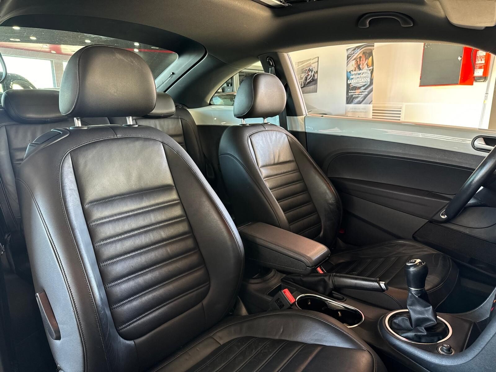 VOLKSWAGEN BEETLE 1.4 TSI SPORT