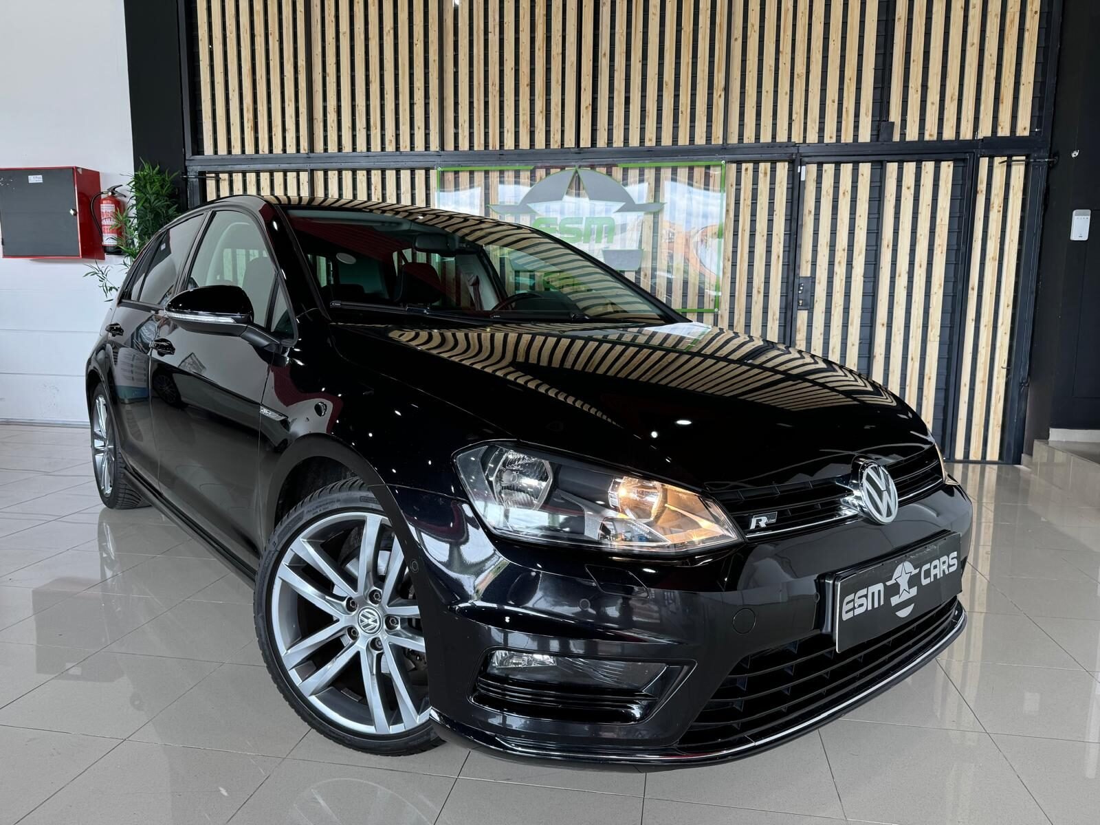 VOLKSWAGEN GOLF 1.4 TSI RLINE