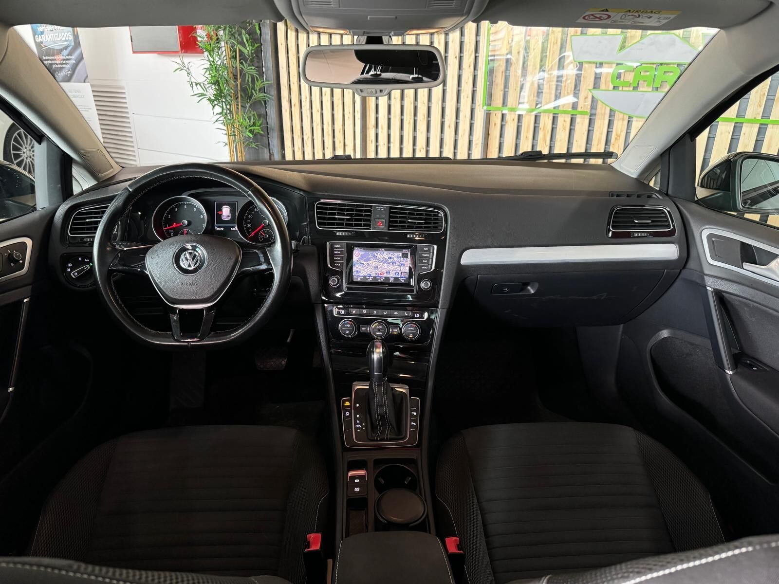 VOLKSWAGEN GOLF 1.4 TSI RLINE