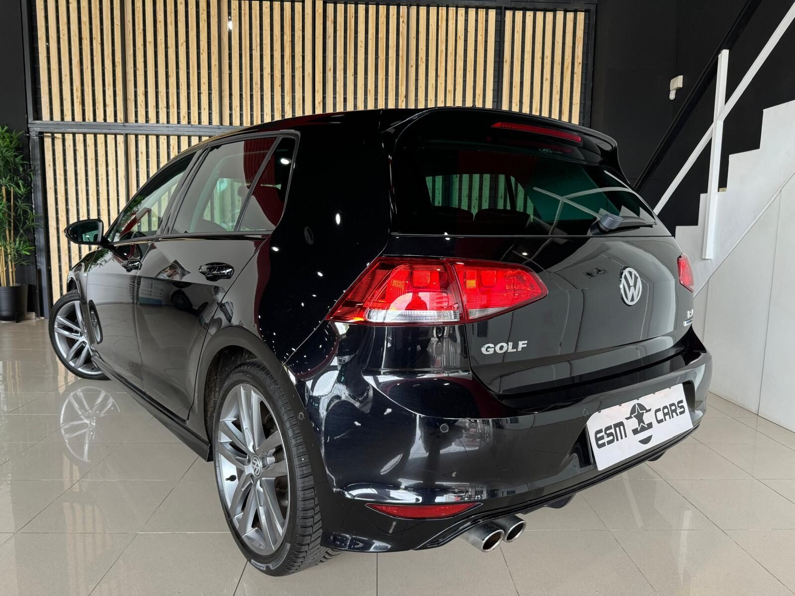 VOLKSWAGEN GOLF 1.4 TSI RLINE