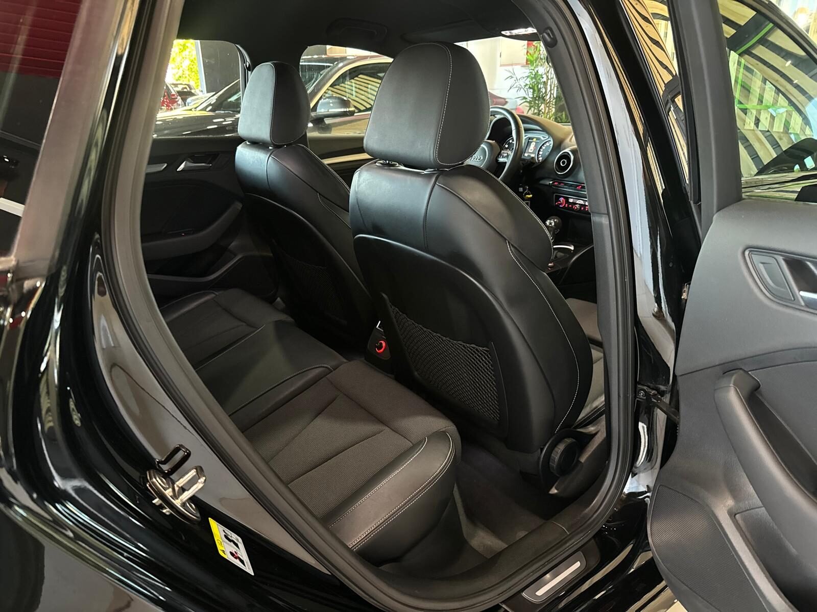 AUDI A3 S-TRONIC SLINE SPORTBACK