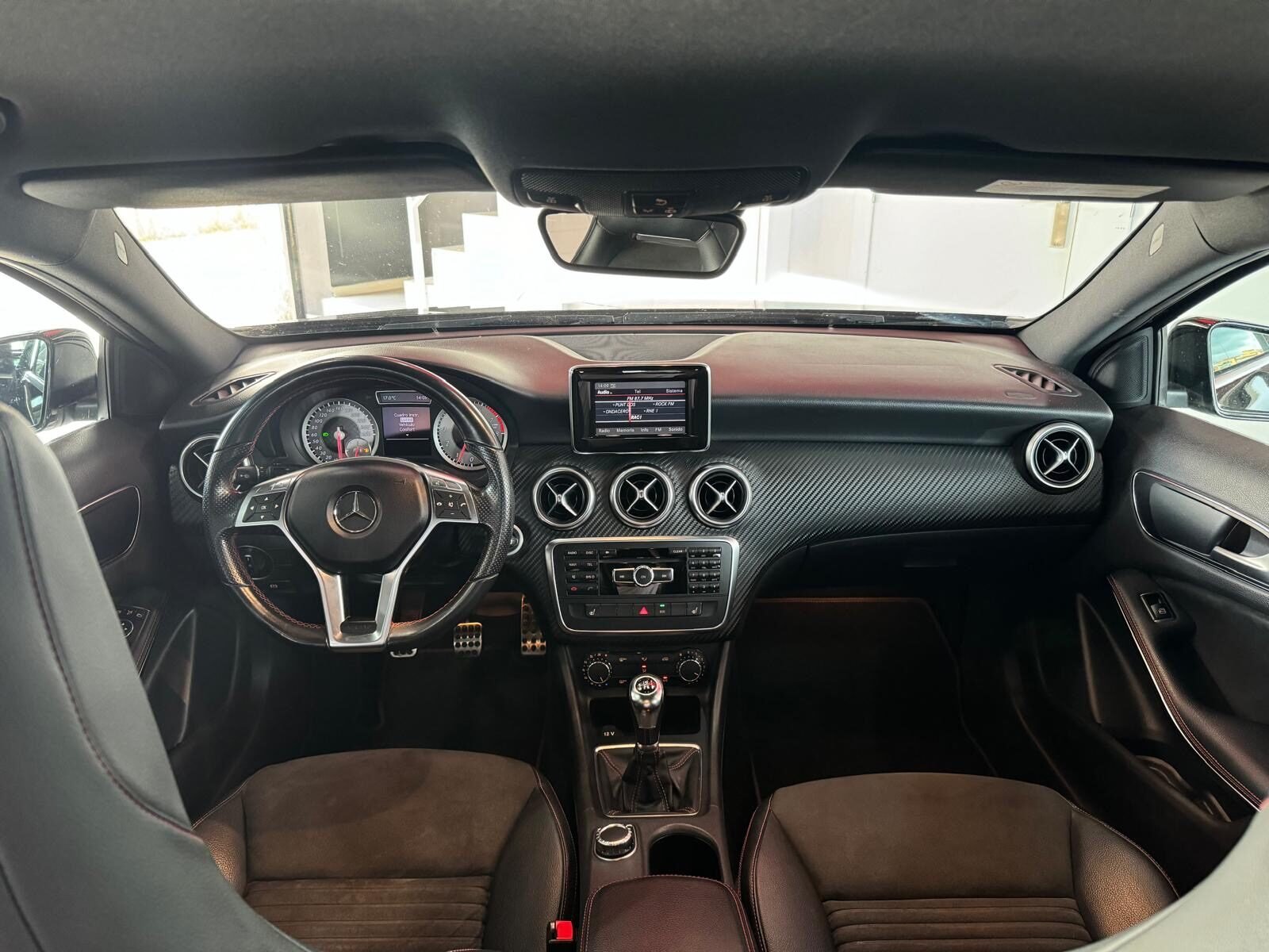 MERCEDES-BENZ CLASE A A200 AMG