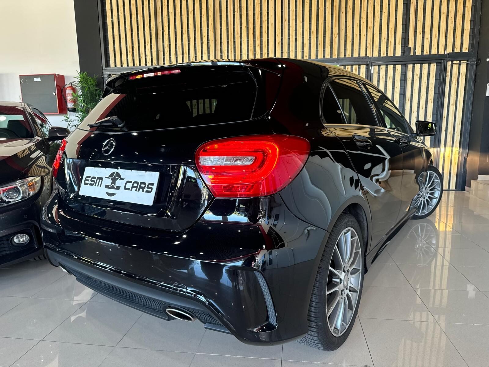 MERCEDES-BENZ CLASE A A200 AMG
