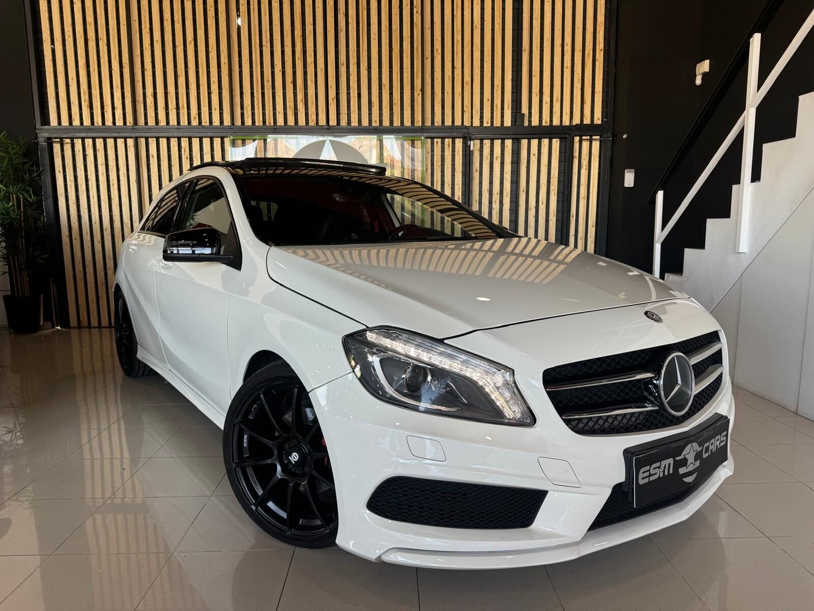 MERCEDES-BENZ CLASE A A200 AMG LINE